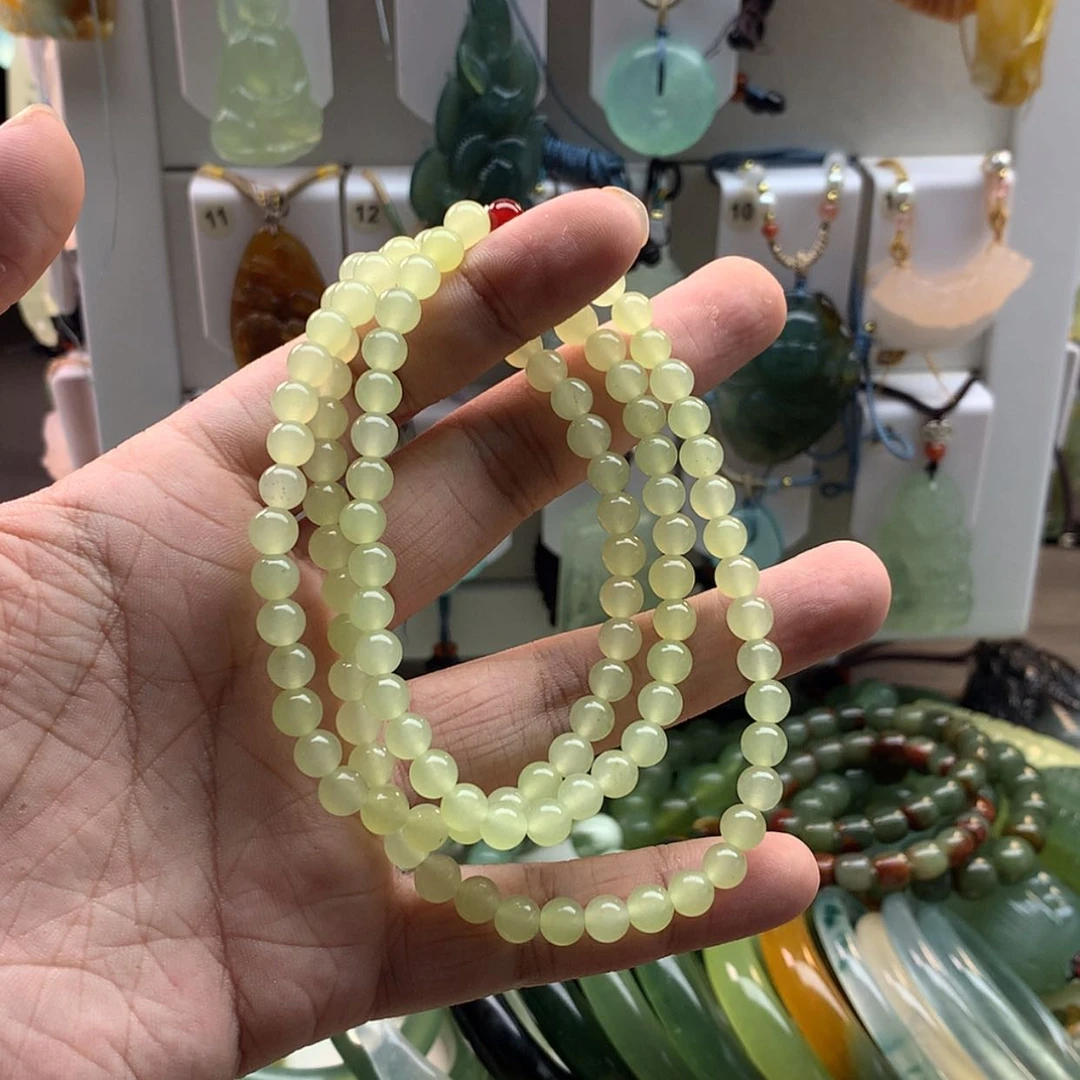 【闪购商品】蛇纹石玉未镶嵌颈饰