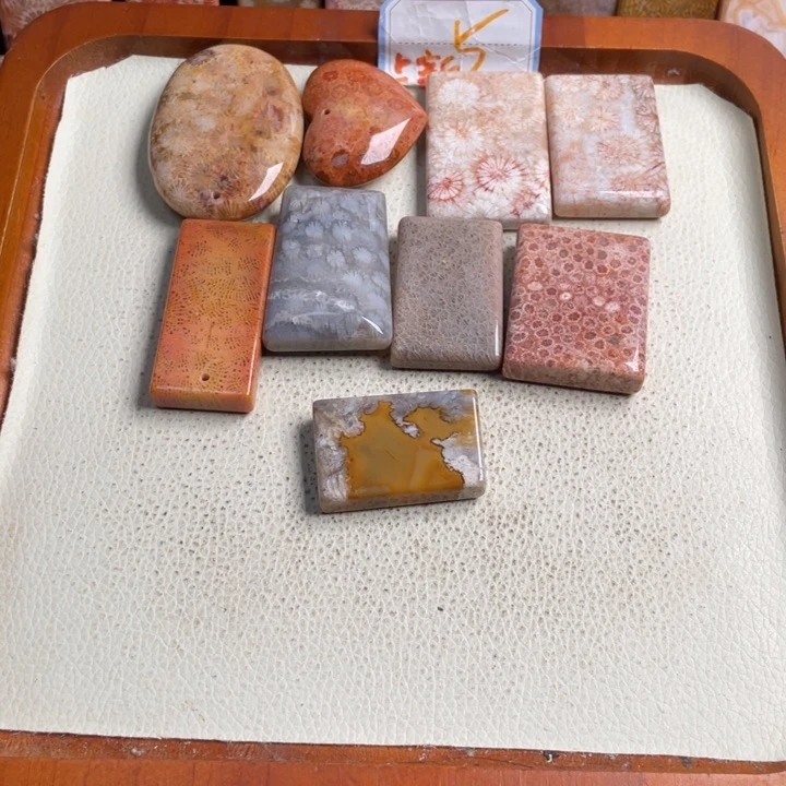 合金颈饰硅化玉k***y123