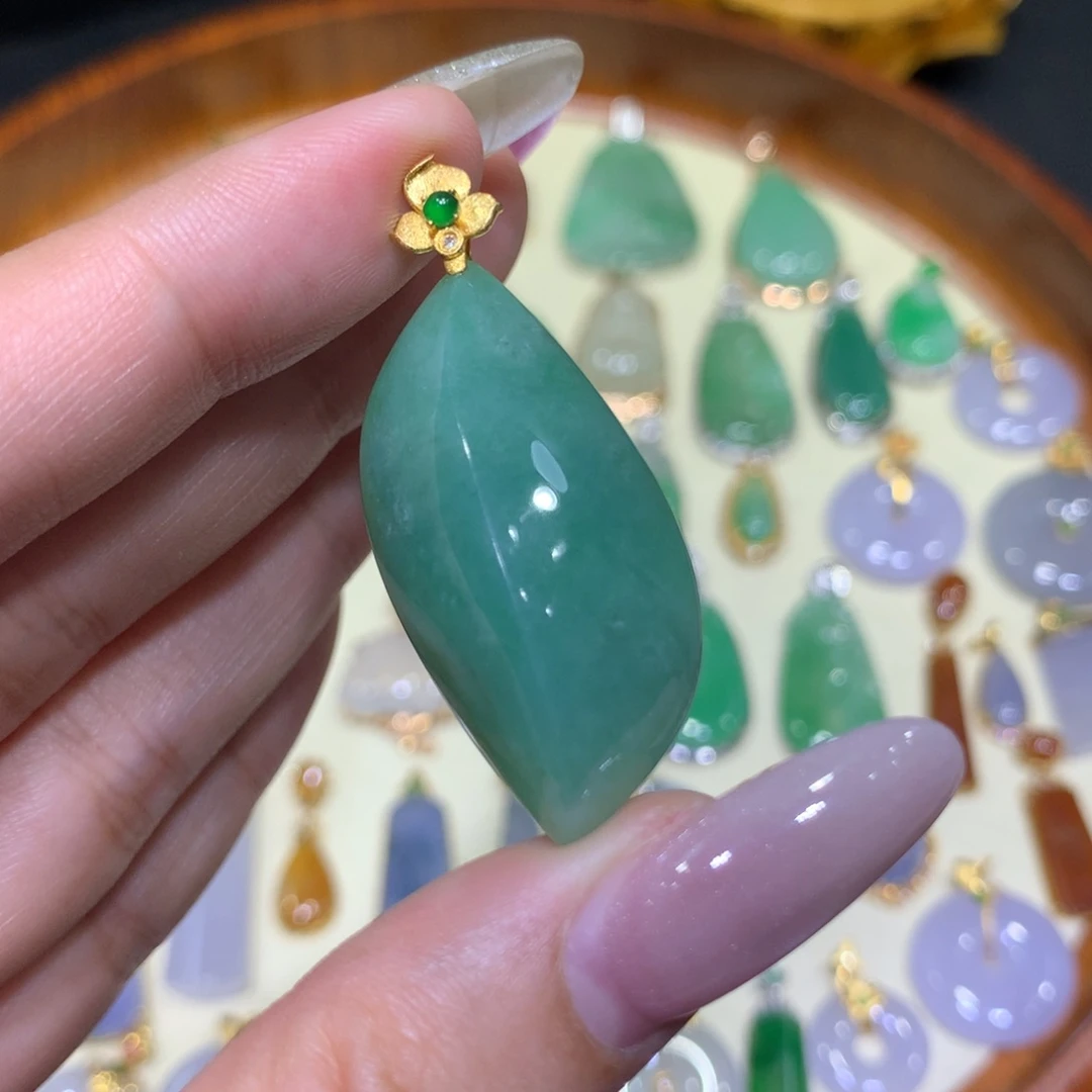 翡翠18K金镶嵌吊坠(不含链)