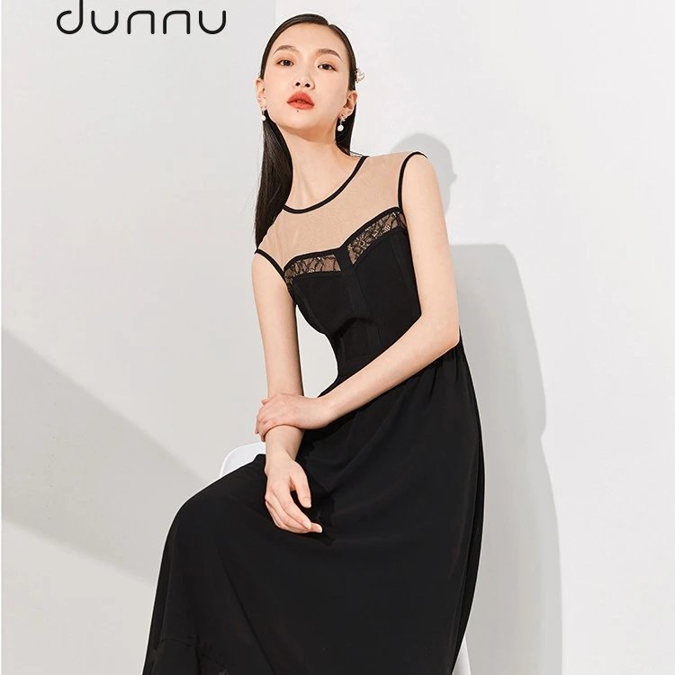 dunnu敦奴网纱拼接收腰修身黑色显瘦连衣裙DQ250001