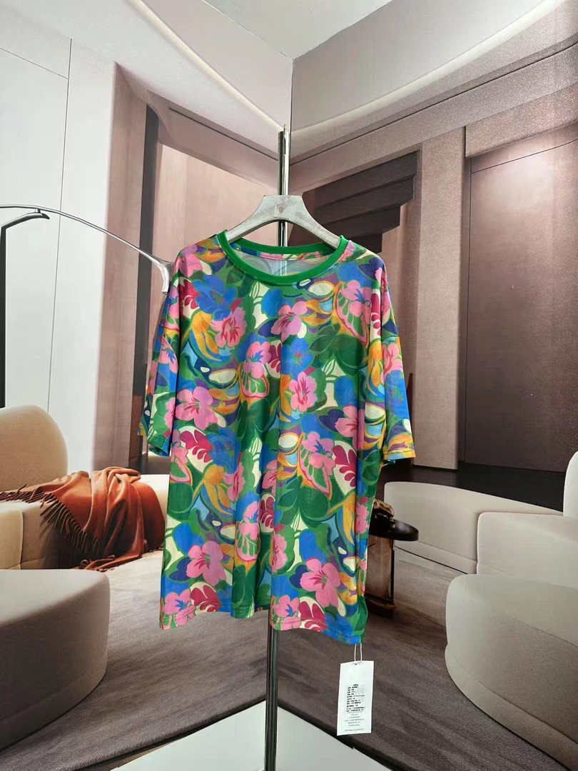 绿野仙踪冰丝透气2025新款洋气宽松上衣时尚休闲百搭绿色女士印花