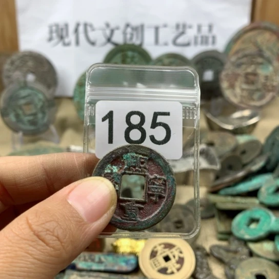 铜枫**染现代文创工艺品