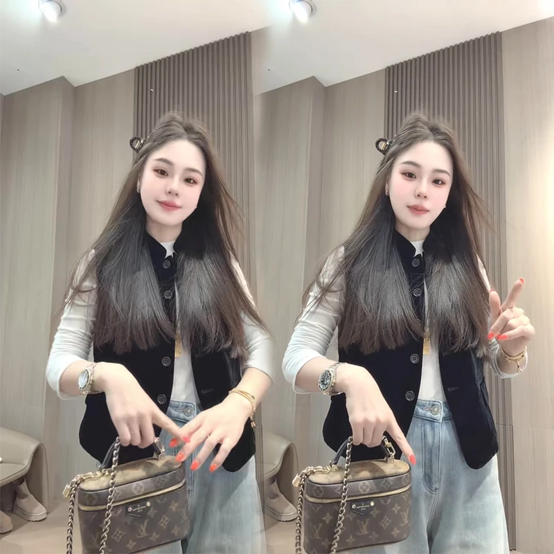网红春秋冬爆款新年款老钱风黑色丝绒马甲女修身洋气时髦外套上衣