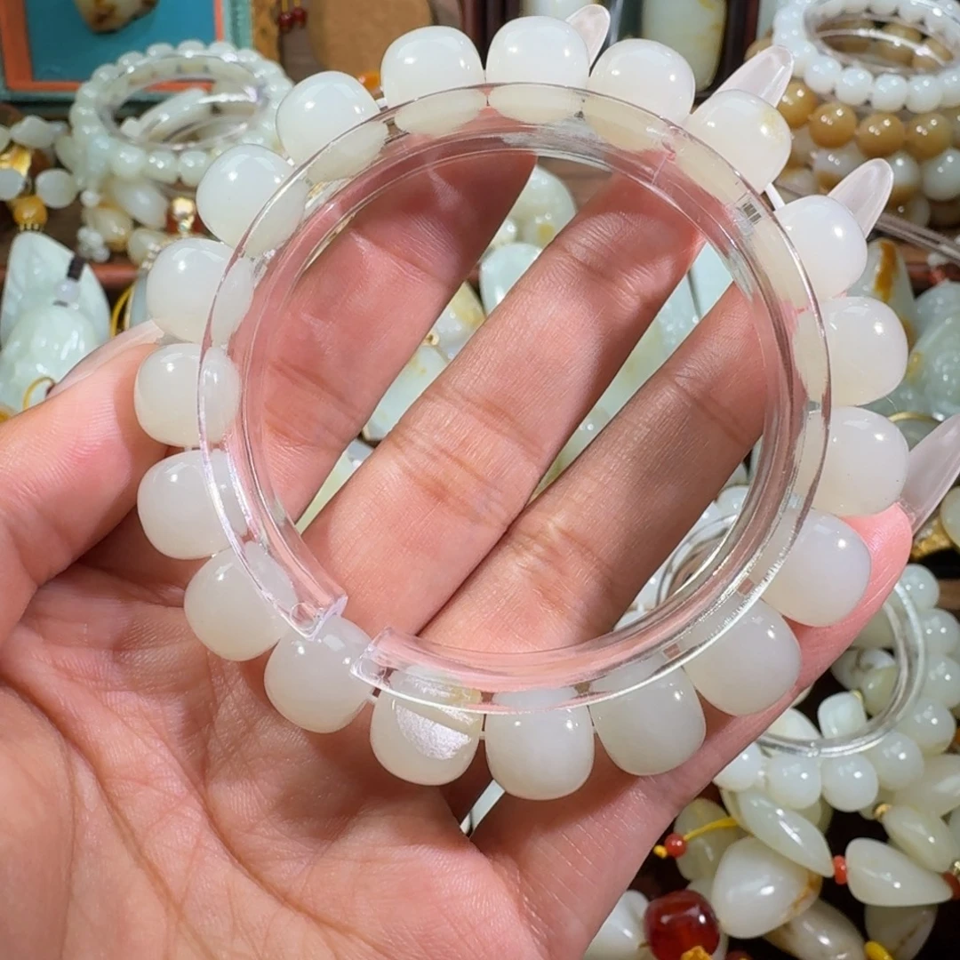 和田玉未镶嵌手链