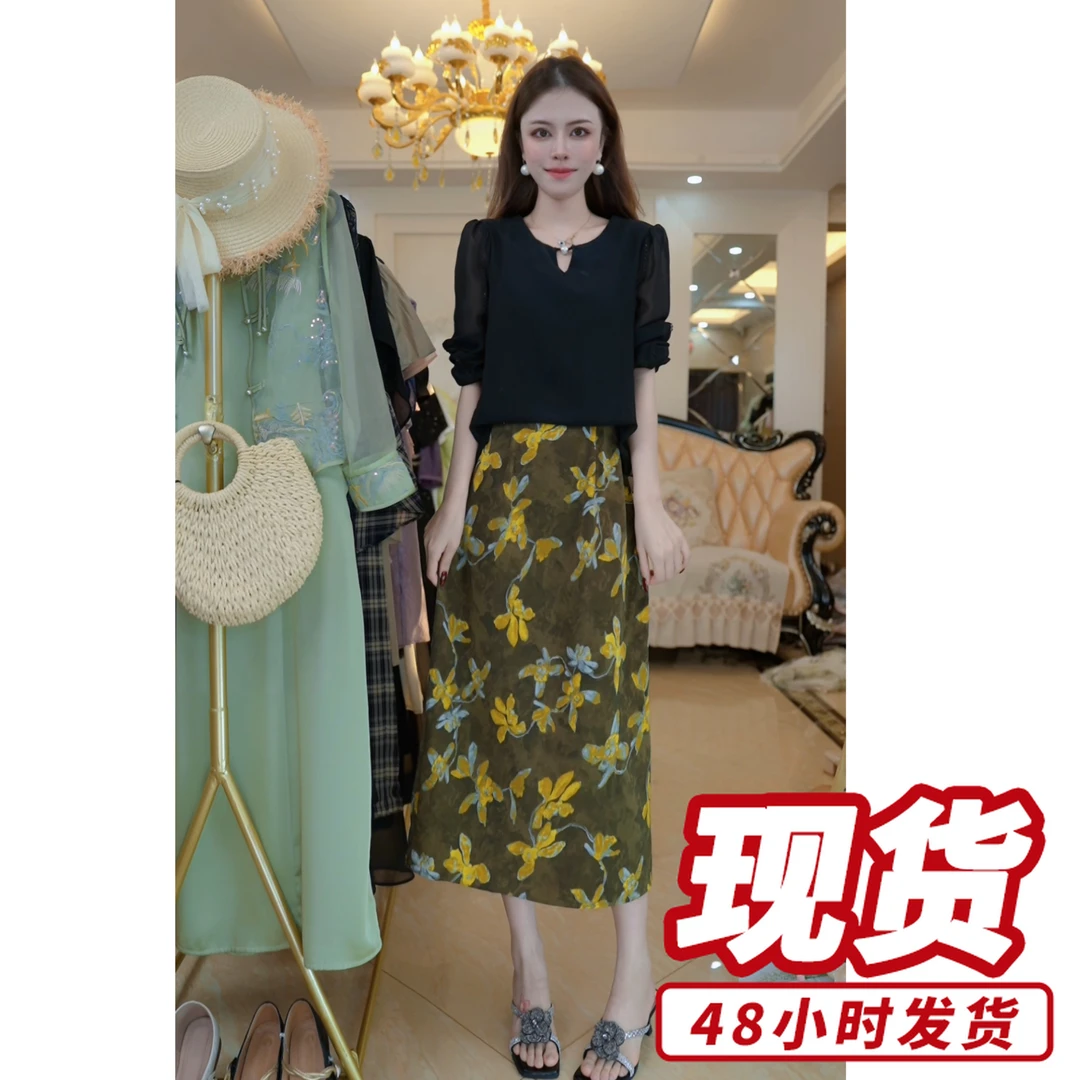连衣裙I女2025春夏新款气质减龄妈妈假两件裙子D3104