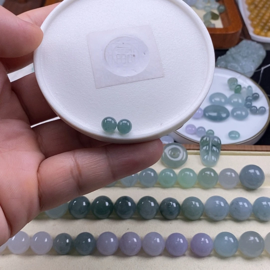 翡翠裸石天然翡翠蓝水圆珠一对卡6+