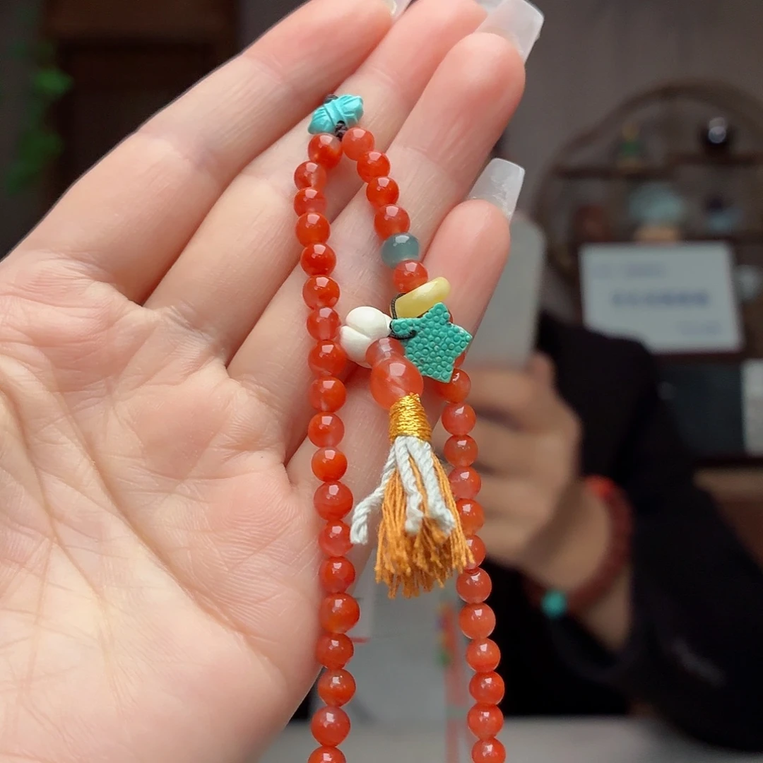 南红玛瑙未镶嵌珠宝奇石