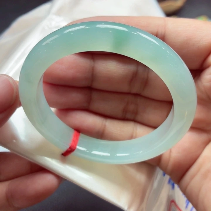 翡翠未镶嵌手镯天然缅甸A货翡翠