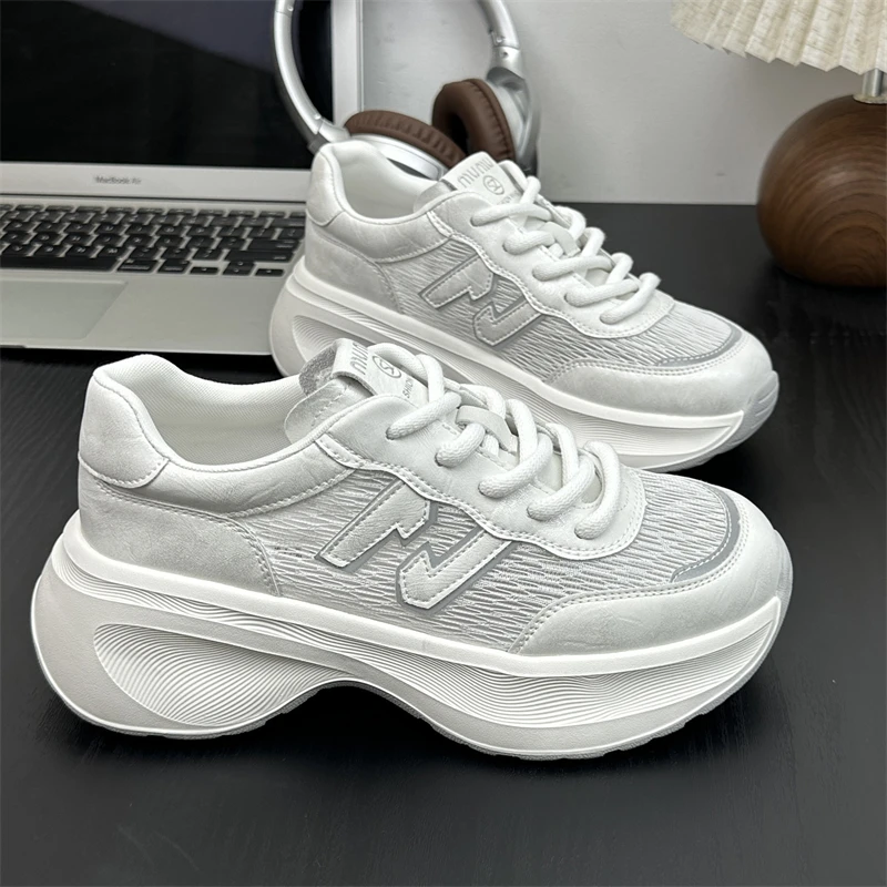 真皮薄款网面透气运动休闲鞋女2025夏新款厚底增高轻便系带老爹鞋