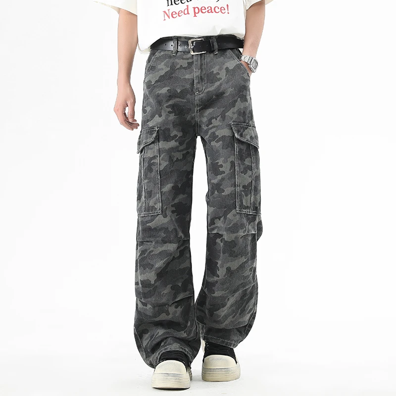 国潮春季新款贴袋迷彩裤工装休闲裤大口袋宽松高腰直筒牛仔裤男
