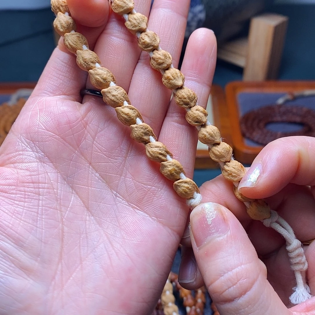 柏香籽/百香籽吊坠135