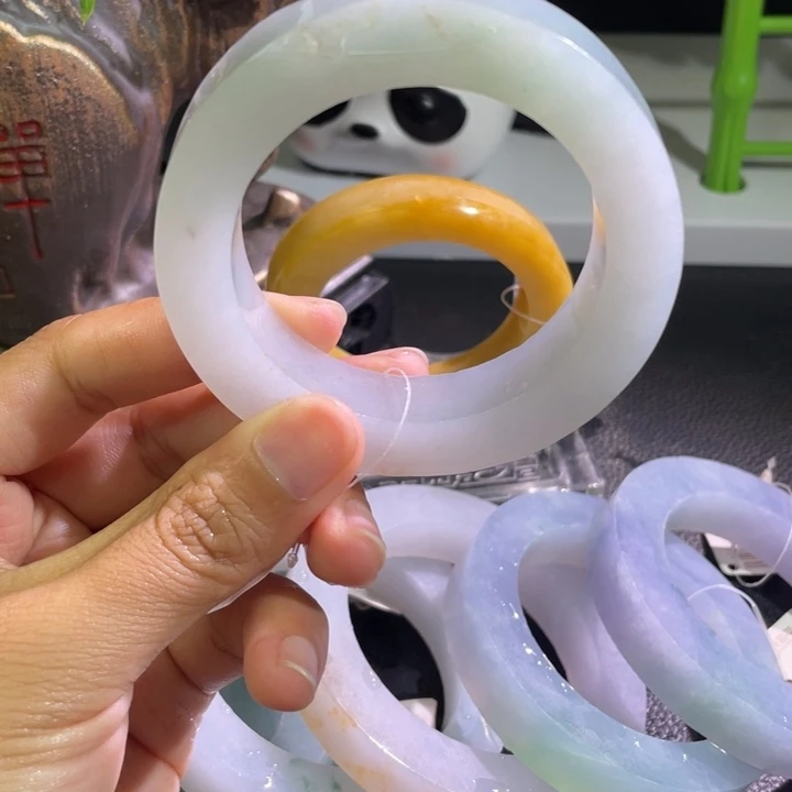 定制翡翠翡翠手镯未镶嵌