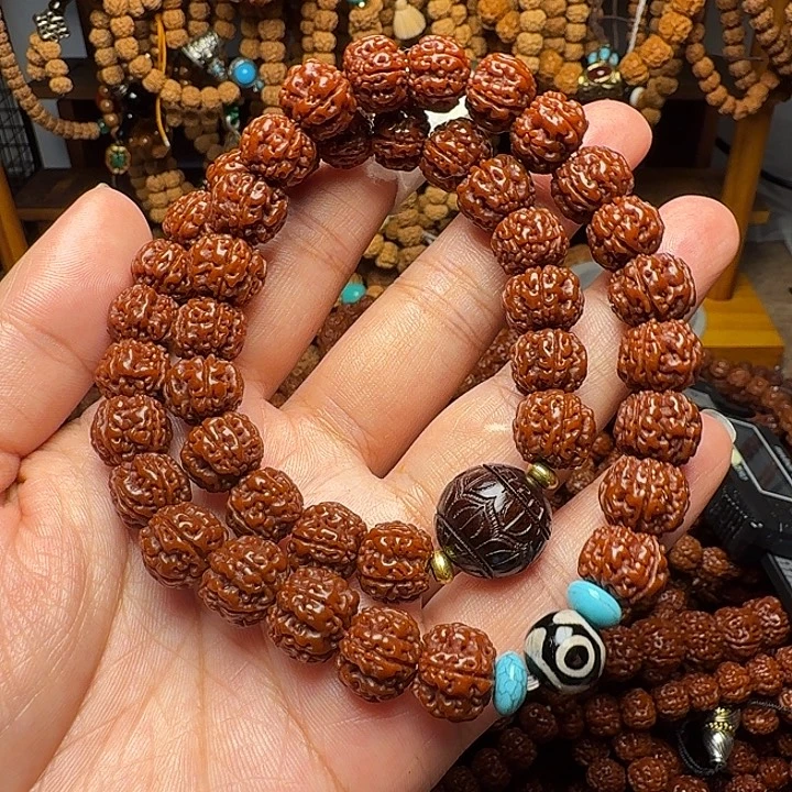 金刚菩提吊坠11mm双圈手持