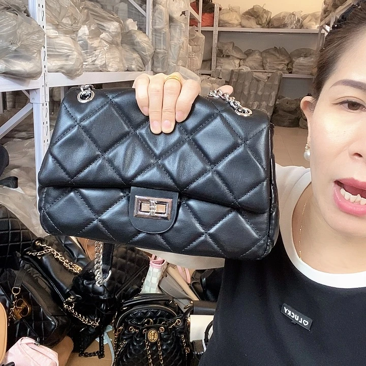 蚕丝小牛剖层皮革PU