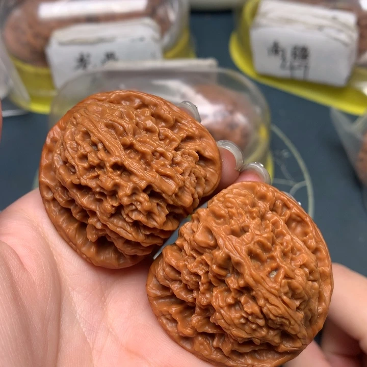 文玩核桃把件44-35508-0