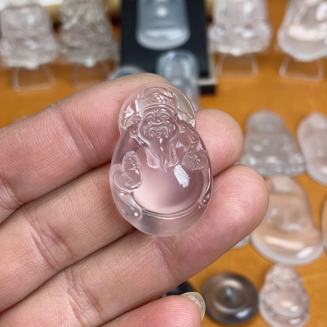 石英质玉吊坠未镶嵌