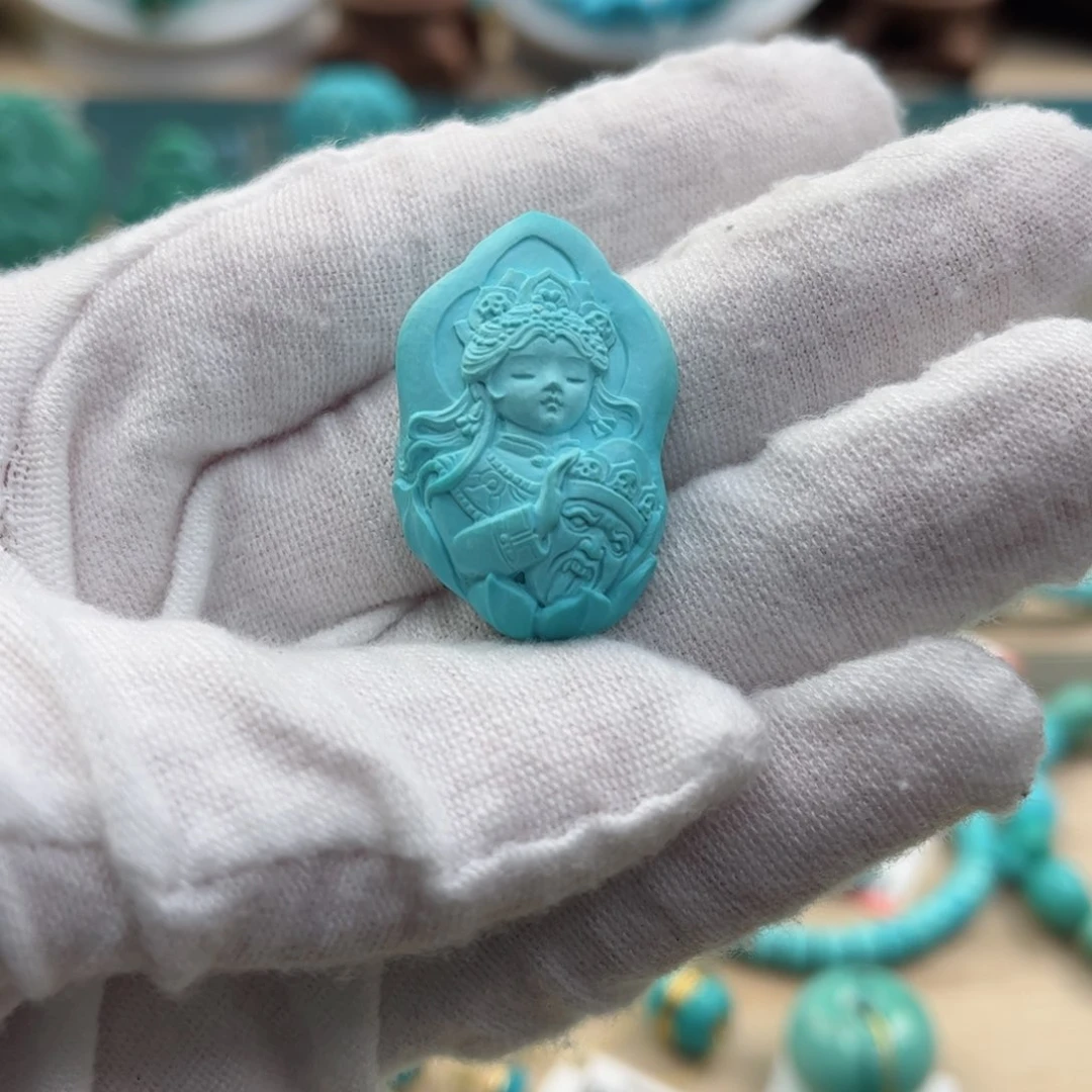 绿松石配饰未镶嵌