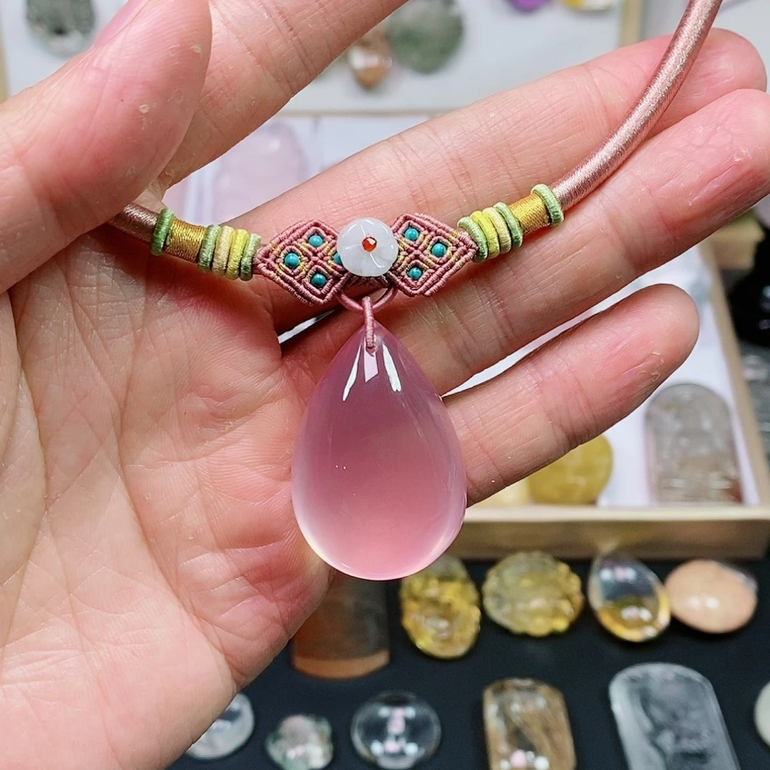 水晶吊坠(赠链)未镶嵌