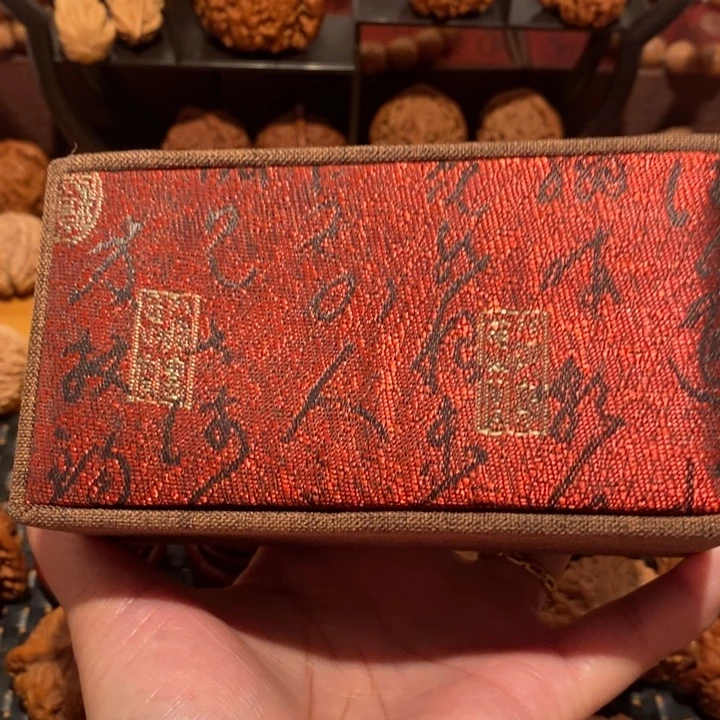阿***斌文玩核桃吊坠盒子