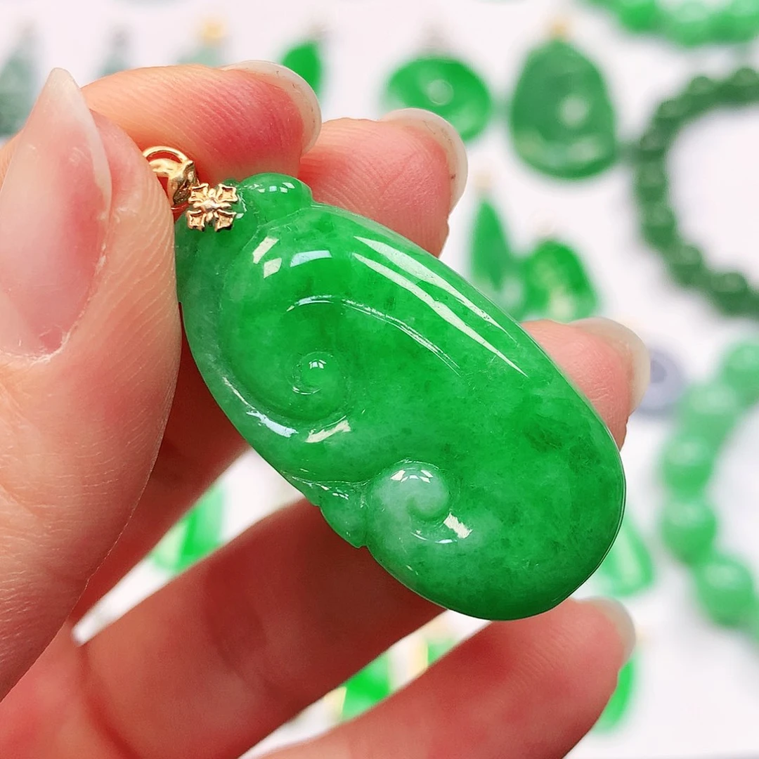 吊坠(不含链)18K金镶嵌翡翠