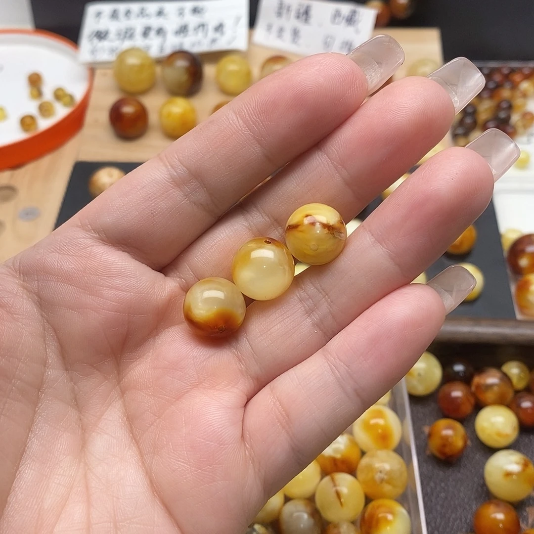 *****蜜蜡未镶嵌裸石蜜蜡