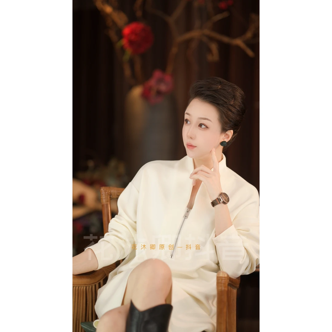 {花蕾原创}原创设计秋季新款韩版休闲慵懒风休闲拉链V领卫衣裙