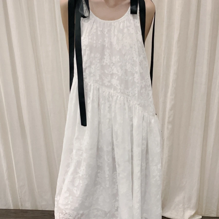 Morn isle*白露未晞系列松弛感提花料长飘带大U领不规则摆连衣裙