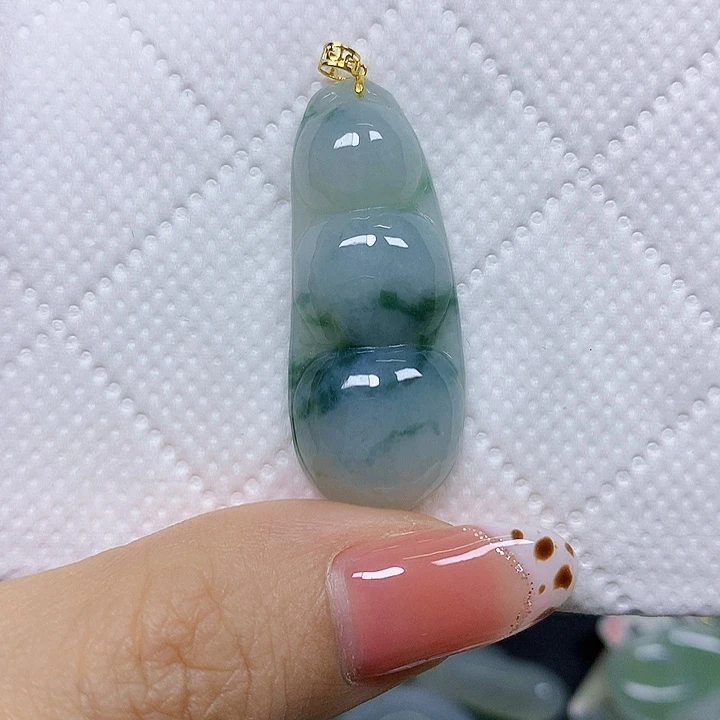 翡翠18K金镶嵌颈饰挂件