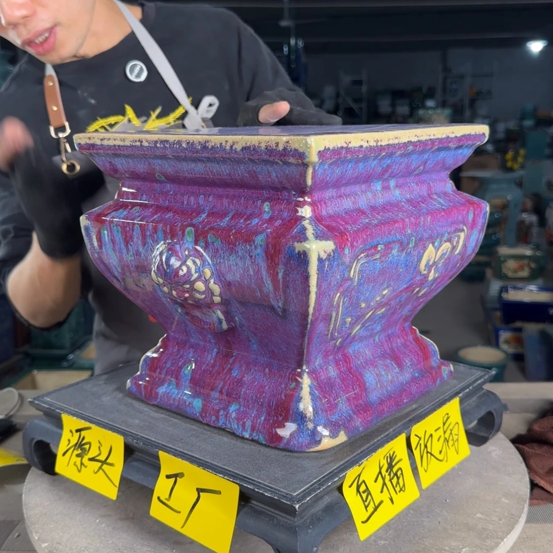 一风堂石湾陶瓷花盆。脚微瑕