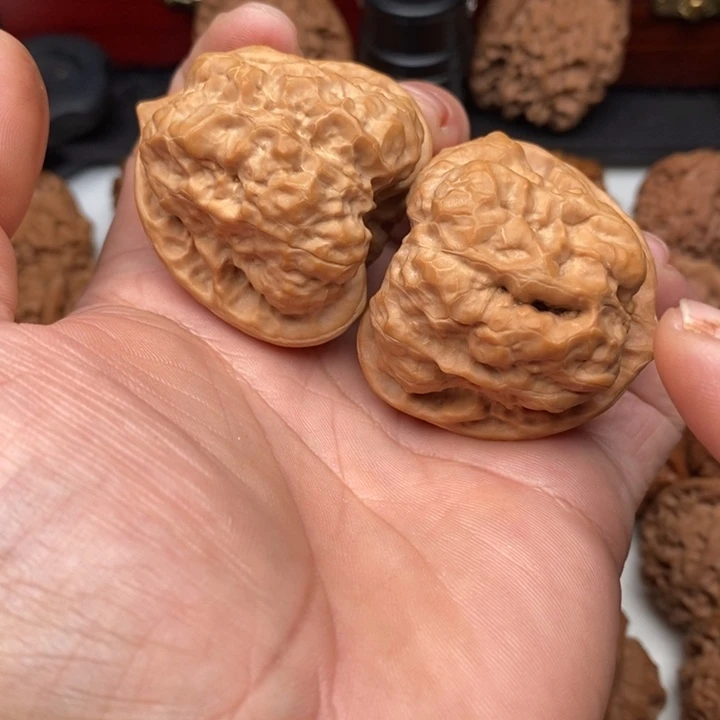 呲***嗷文玩核桃把件蛙蛙