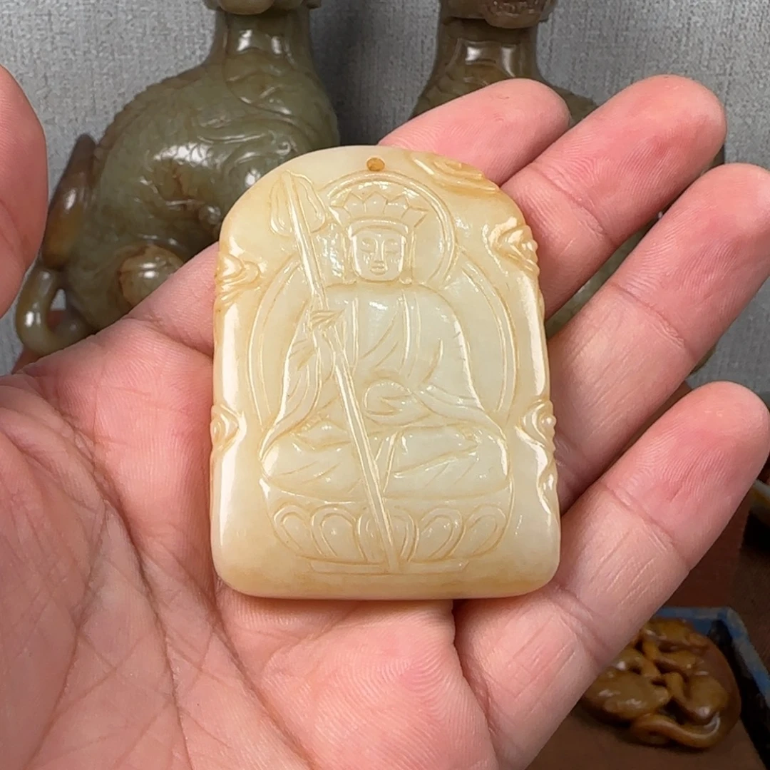 美***活非常精美的脖挂件