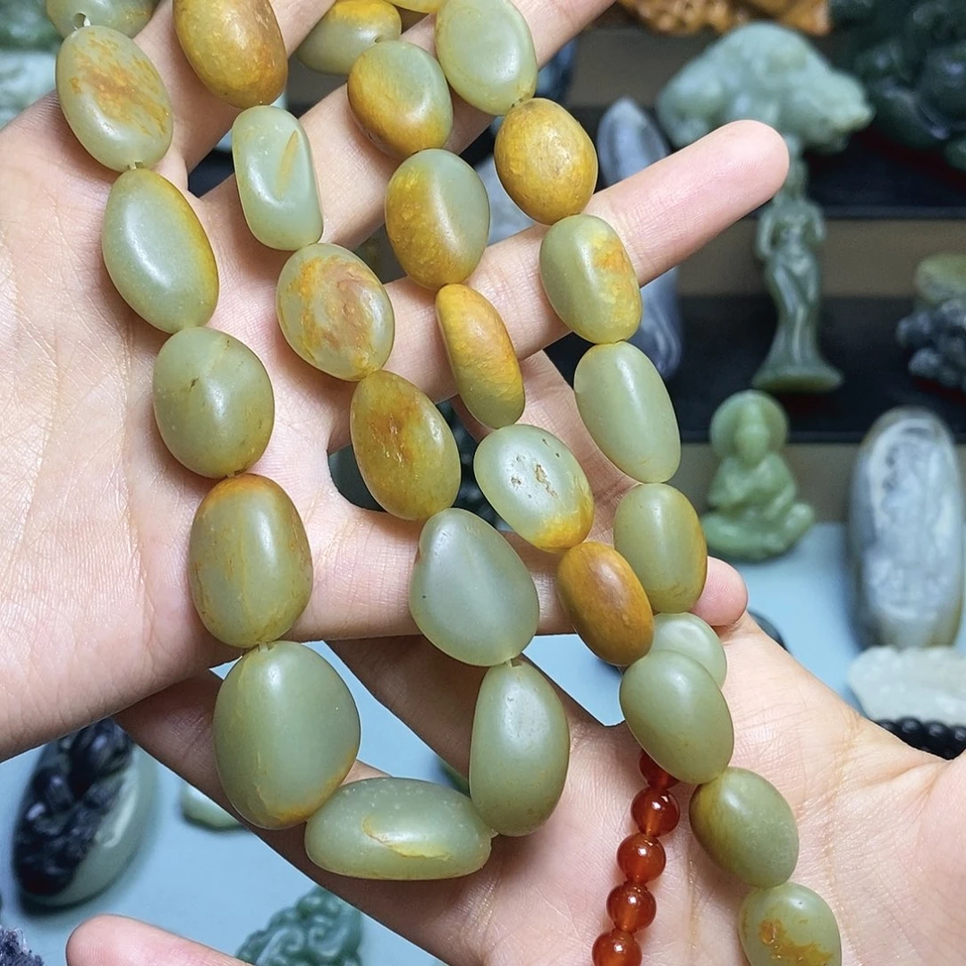 【闪购商品】颈饰未镶嵌和田玉阿*