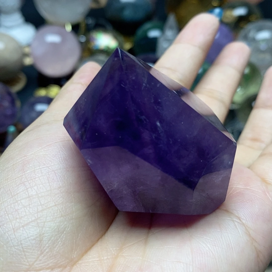 未镶嵌珠宝半成品水晶