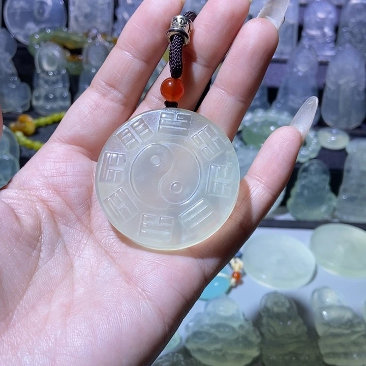 岫玉未镶嵌吊坠吊坠