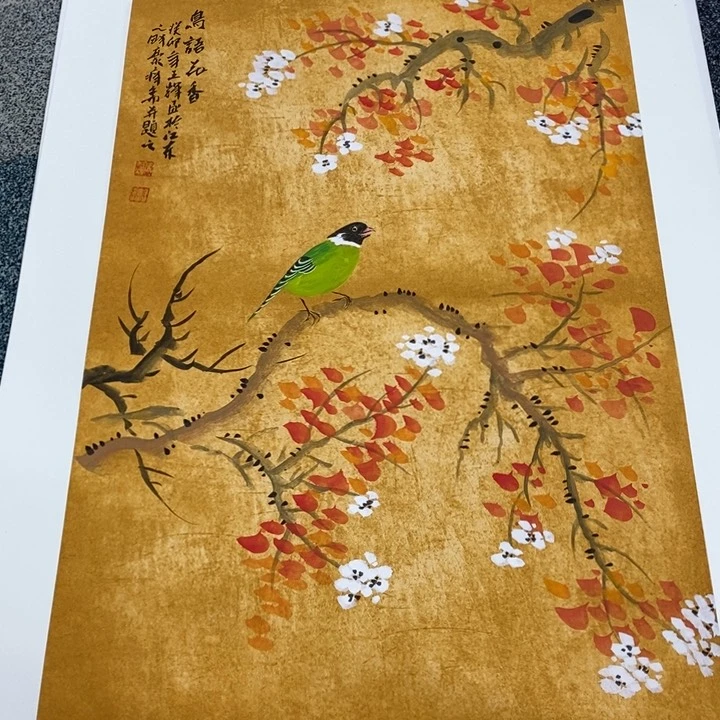 手绘作品等多种形式进行