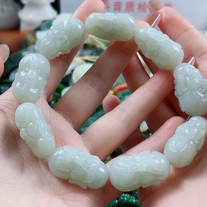 未镶嵌和田玉挂件