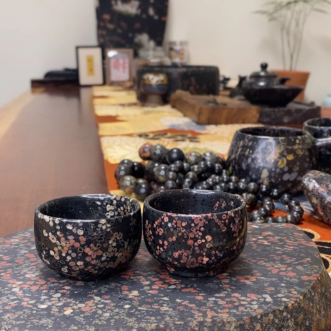 豫石匠梅花玉安山玉炸炸炸！一对