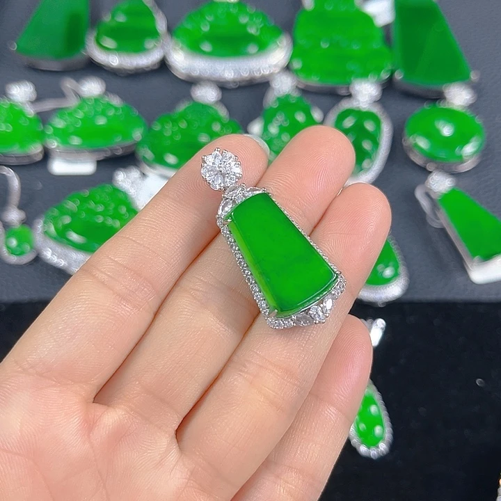 翡翠银S925镶嵌吊坠(不含链)