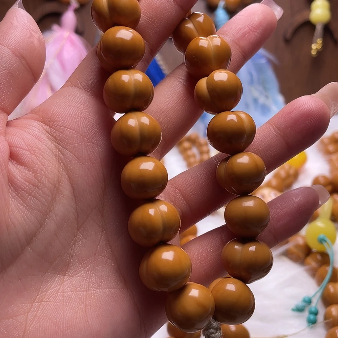 杨****猴头核桃手串15屁桃
