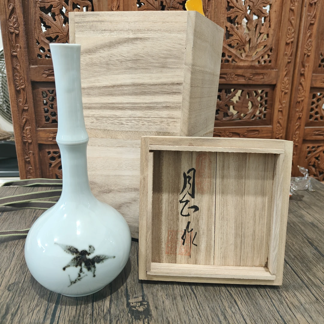 日本中古日式花器 月正作墨彩花卉球形瓶身 淡青色釉优雅家用摆件