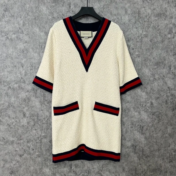 95新 GUCCI/古驰 白色V领连衣裙