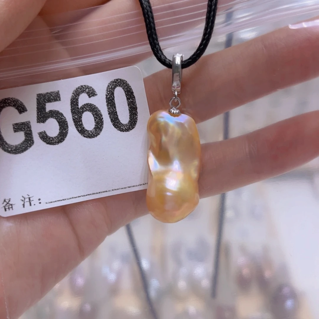 未镶嵌颈饰淡水珍珠
