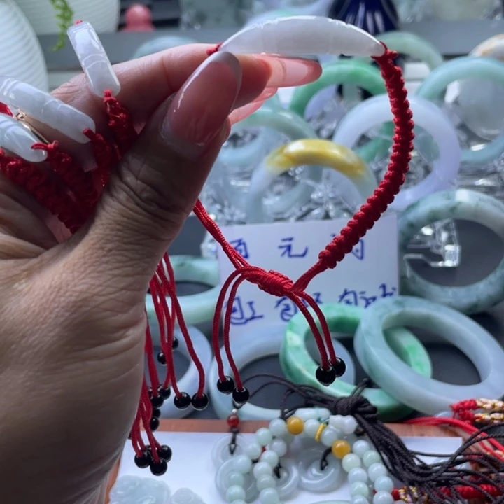 龙***妹未镶嵌手链翡翠翡翠