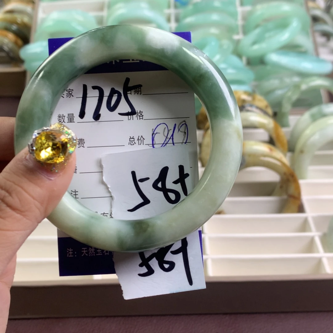 蛇纹石玉手镯未镶嵌1705