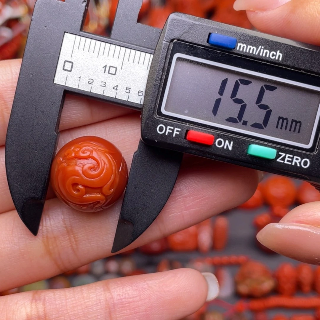 南红玛瑙配饰未镶嵌俏色巧雕仿古龙单珠 顶珠 配珠