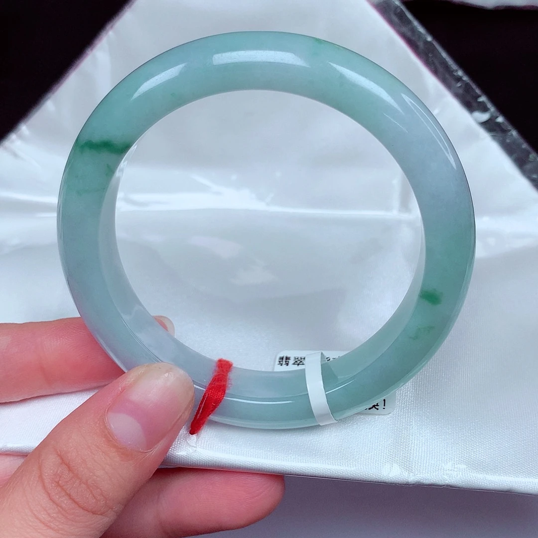 翡翠未镶嵌手镯正圈55