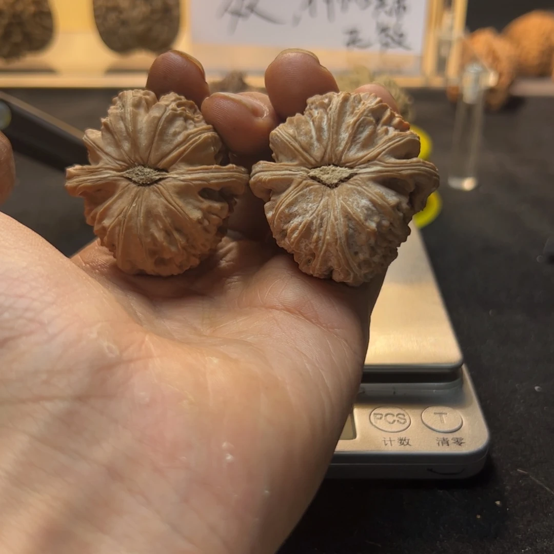 云*济文玩核桃文玩手串