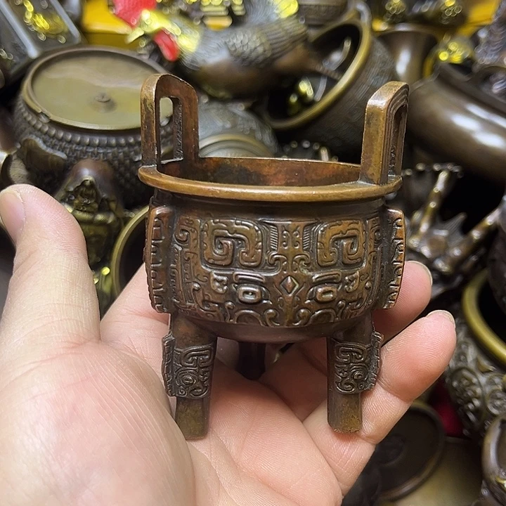 诚信经营精美铜器