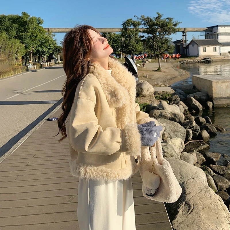 时尚立领加厚皮毛一体保暖毛毛短外套女冬季新款小个子显瘦上衣