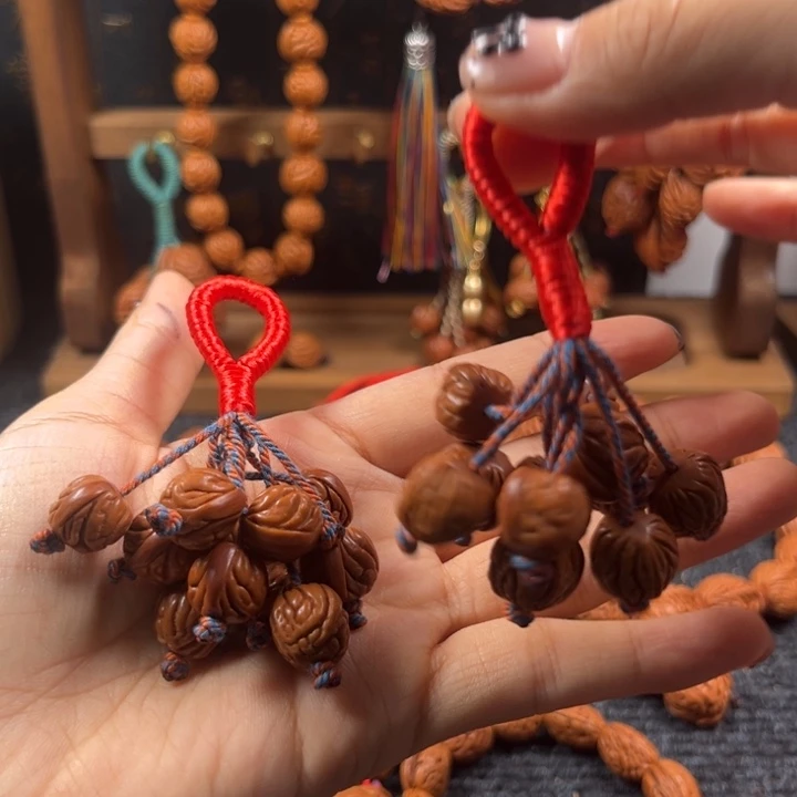 吊坠桃核桃枭挂件L14